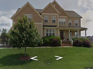 701 Ivyshaw Rd, Cary, NC 27519