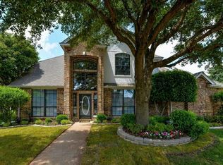 5 Treewood Ct, Mansfield, TX 76063