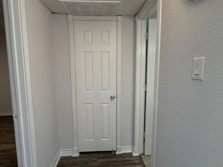 Le Montreaux Apartments — Photo 122