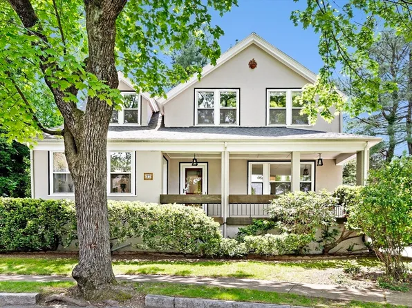 27 Central Ter, Newton, MA 02466