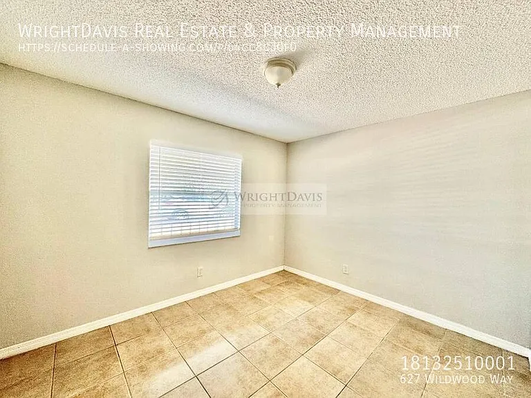 627 Wildwood Way — Photo 9
