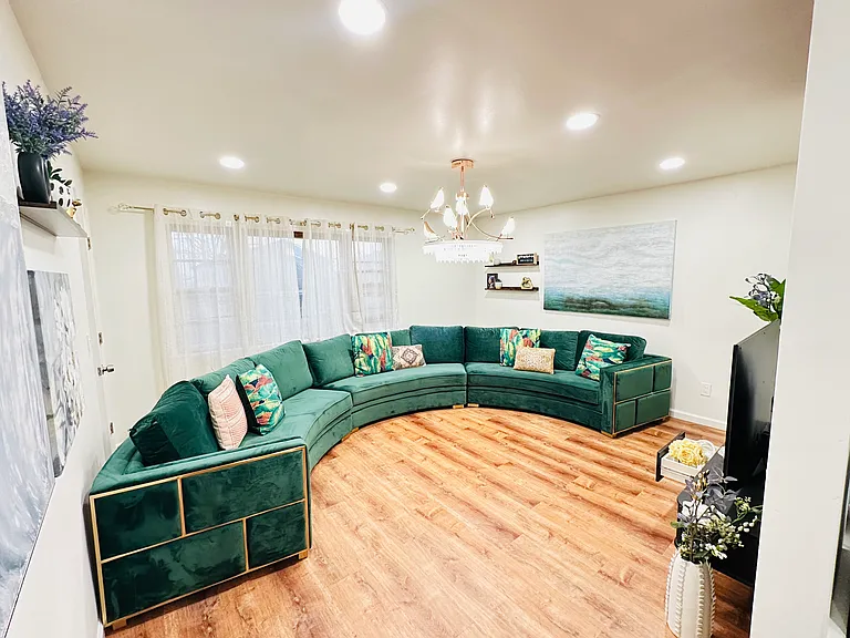102 Nelson Ave #2 — Photo 9