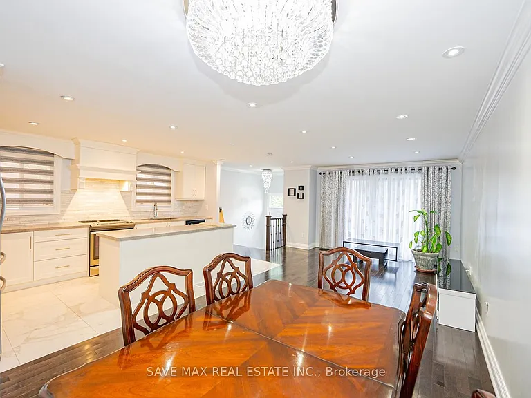 18 Levitt Ct — Photo 6