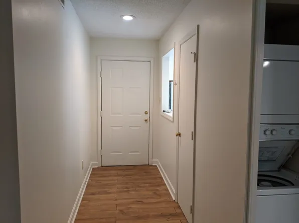 2510 Avent Ferry Rd APT 103, Raleigh, NC 27606
