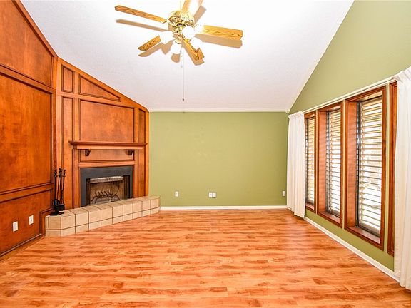 5th image of 4246 Snowmass St