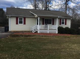 257 Hickory Ave, Demorest, GA 30535