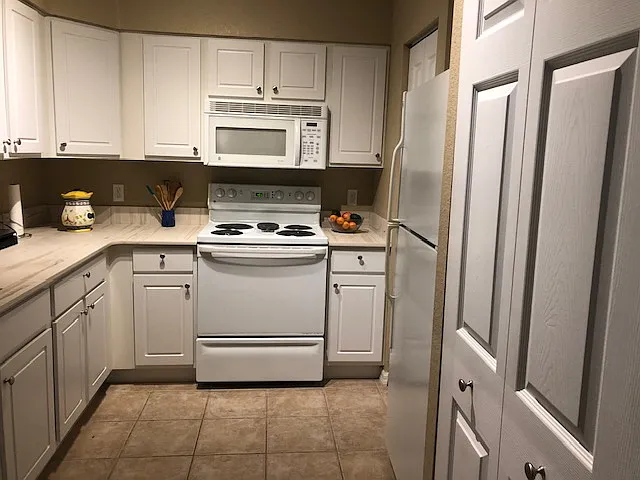 9172 SW 52nd Rd #303 — Photo 17
