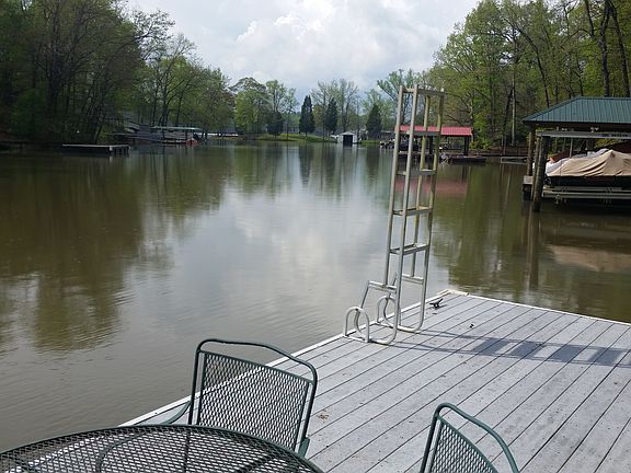 4th image of 4048 Lochfoot Dr
