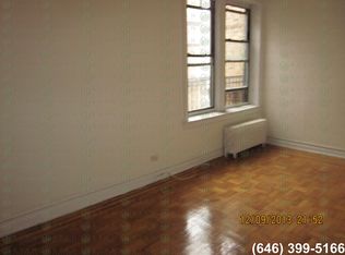 4339 43rd St, Long Island City, NY 11104