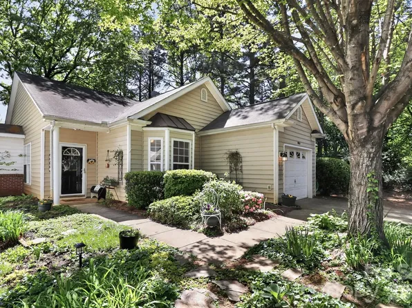 4851 Steepleglen Ct, Charlotte, NC 28269