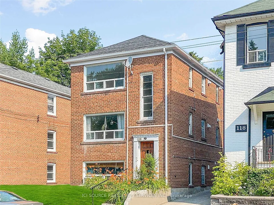 116 Eastwood Rd #2