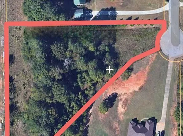 105 Kelly Ln, Troy, AL 36079