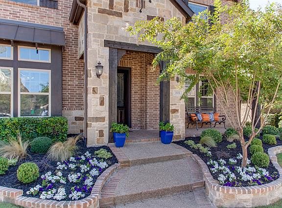 2nd image of 3808 Plum Vista Pl