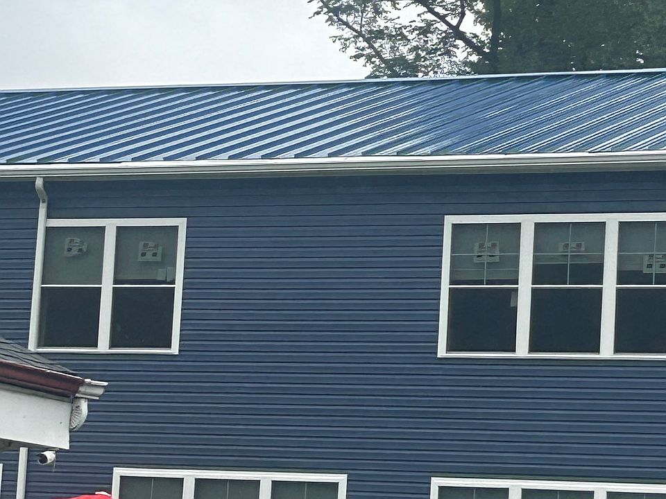 1st image of 3265 E River Rd