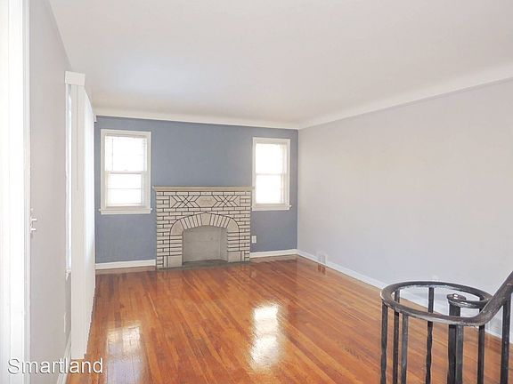 4th image of 229 E 242nd St