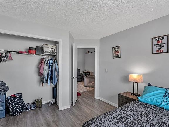 5th image of 6203 Vintner Ln