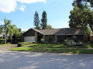 950 Wexford Leas Blvd, Palm Harbor, FL 34683