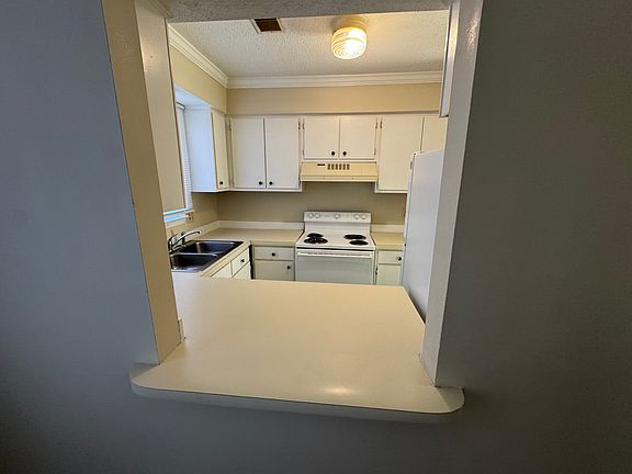 4th image of 367 Wrenfield Rd #A