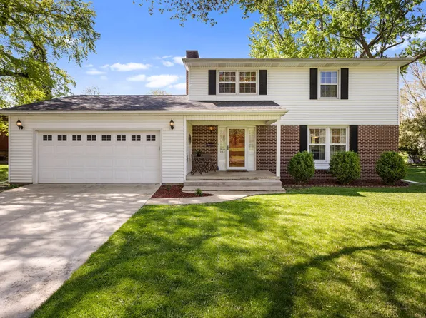 103 Lone Beech Rd, Monticello, IL 61856