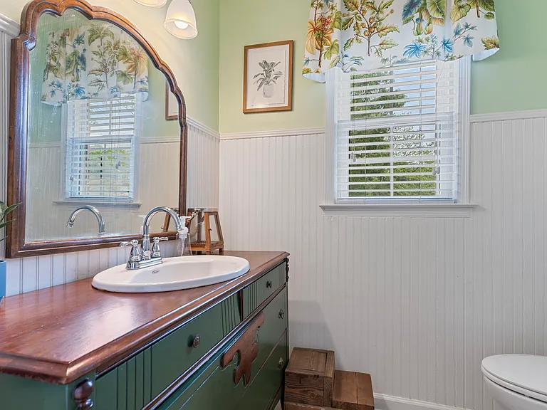 431 Duckworth Dr — Photo 19