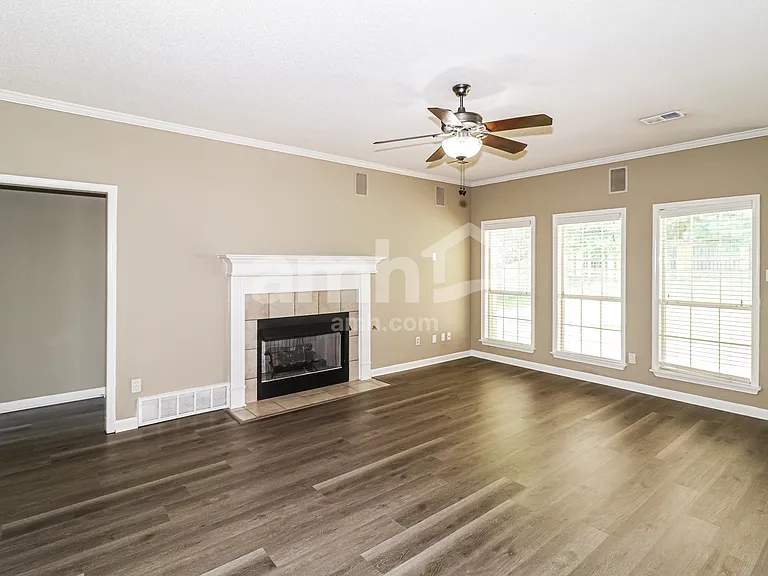 8500 Wolf Trace Ln — Photo 8