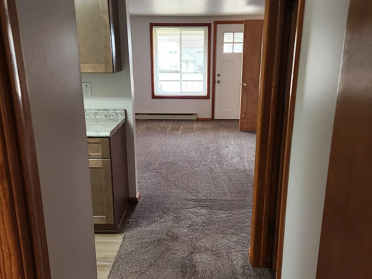 1713 W Grandview Blvd #B — Photo 2