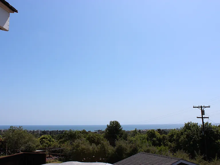 3905 Skyline Rd — Photo 5