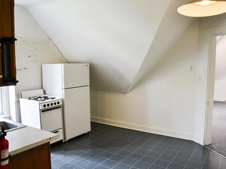 2703 Euclid Ave #3 — Photo 10