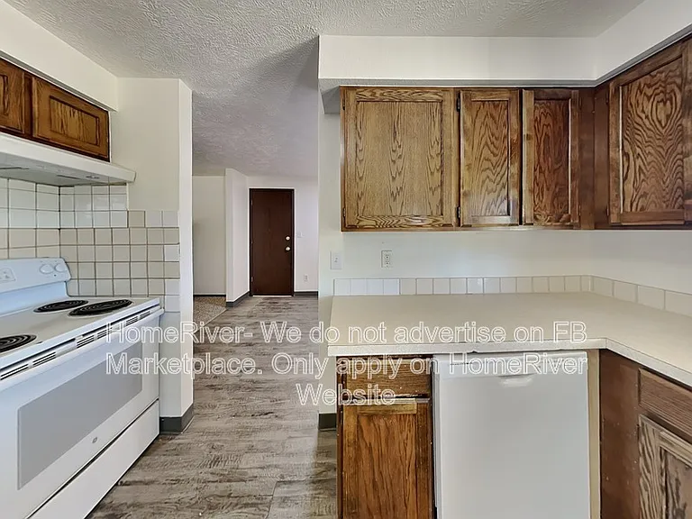 4708 S Glenrose Rd — Photo 7