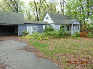 13770 State Rd, Nunica, MI 49448