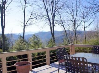96 Chestnut Ridge Rd, Mills River, NC 28759