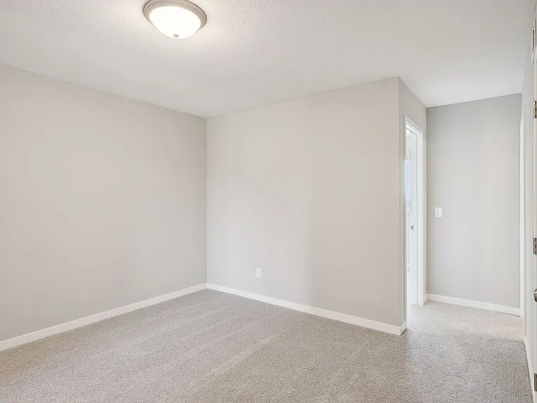 13552 Autumn Ct — Photo 16