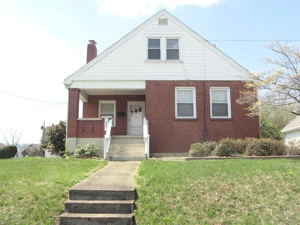 1st image of 1022 Roanoke Blvd