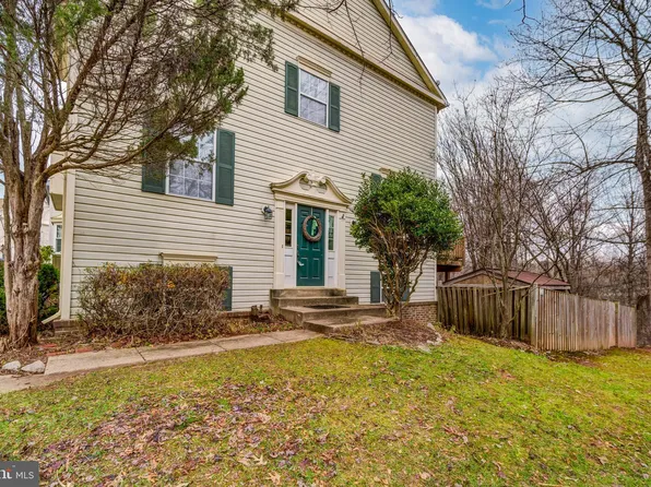 5719 Mason Bluff Dr, Burke, VA 22015