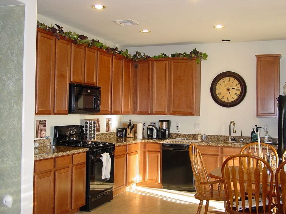 1st image of 26084 N 165th Dr
