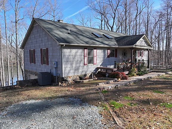 5th image of 2383 Moss Meadows Dr