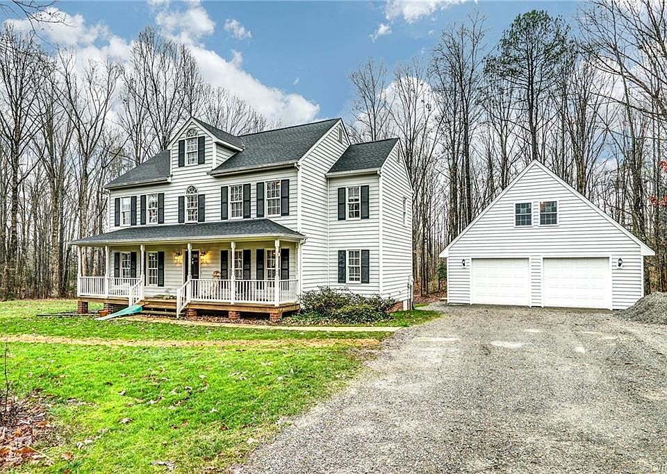 1st image of 16325 Hennessy Way