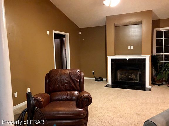 5th image of 150 Wildwood Dr