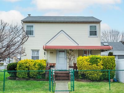 130 Franklin Street, Elmont, NY, 11003