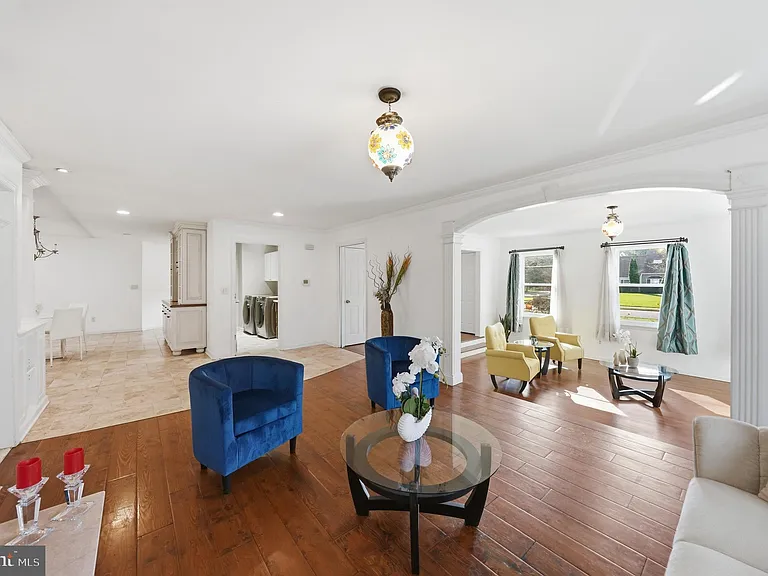 7 Monroe Pl — Photo 22