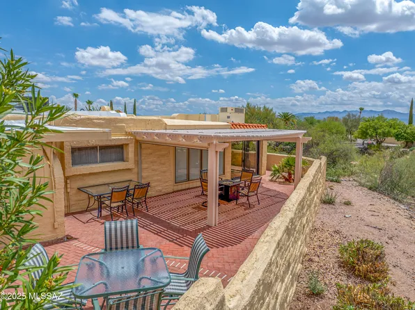 1101 W Circulo Del Norte, Green Valley, AZ 85614
