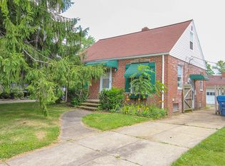 4212 Yorkshire Rd, Parma, OH 44134