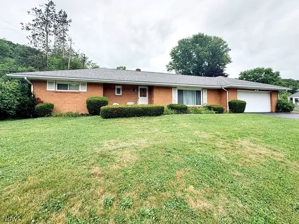 6291 Veterans Blvd, Chester, WV 26034
