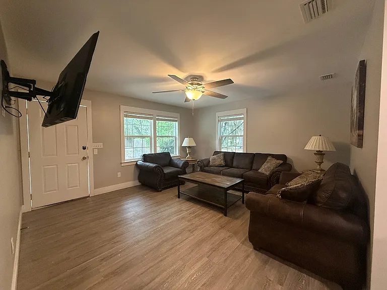 116 Burnett Rd — Photo 28