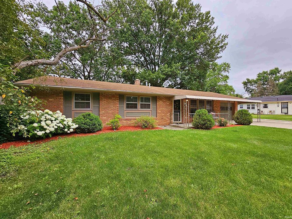1st image of 4118 Oakleaf Dr