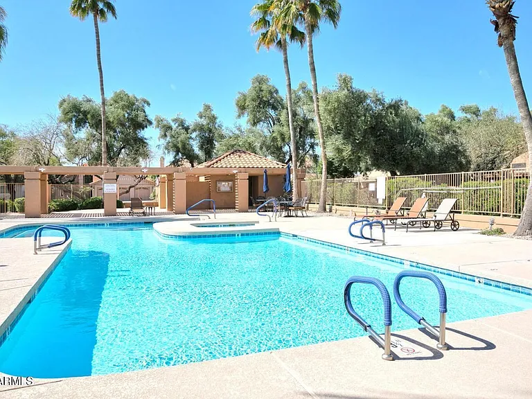 9429 E Camino Del Santo — Photo 30