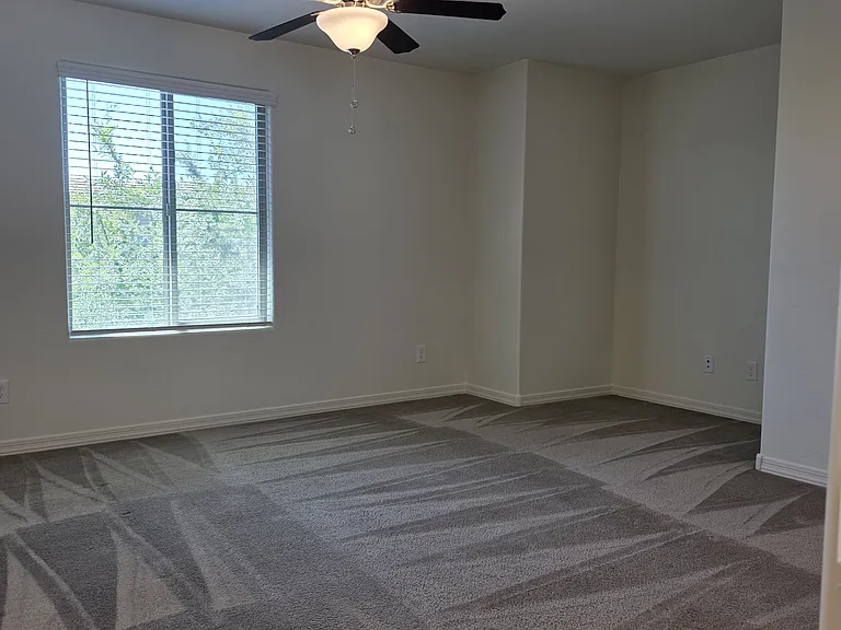 1707 S 82nd Way — Photo 8