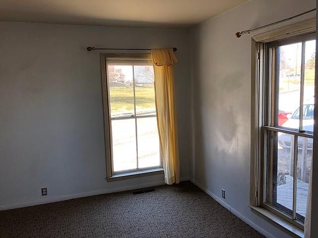 1st image of 1247 Martin Dr APT B