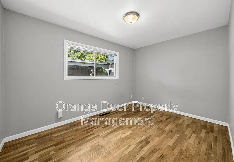 1611 Wheeler St S #1 — Photo 14