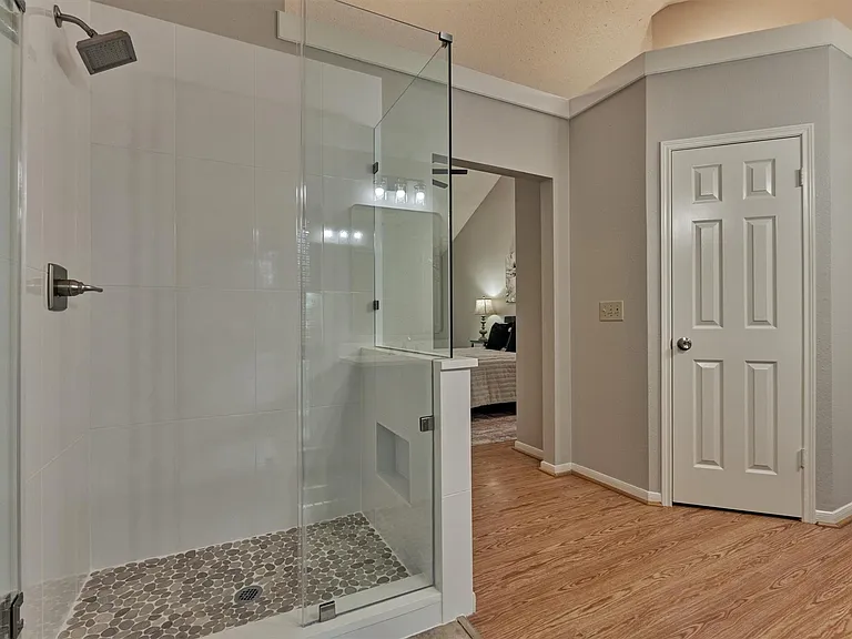 71 Breezy Point Pl — Photo 28